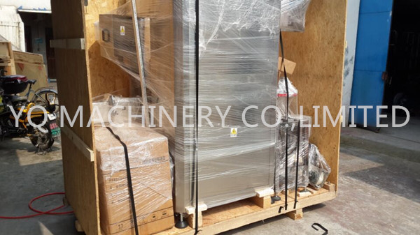 automatic sleeve labeling machine automatic sleeve labeling machine