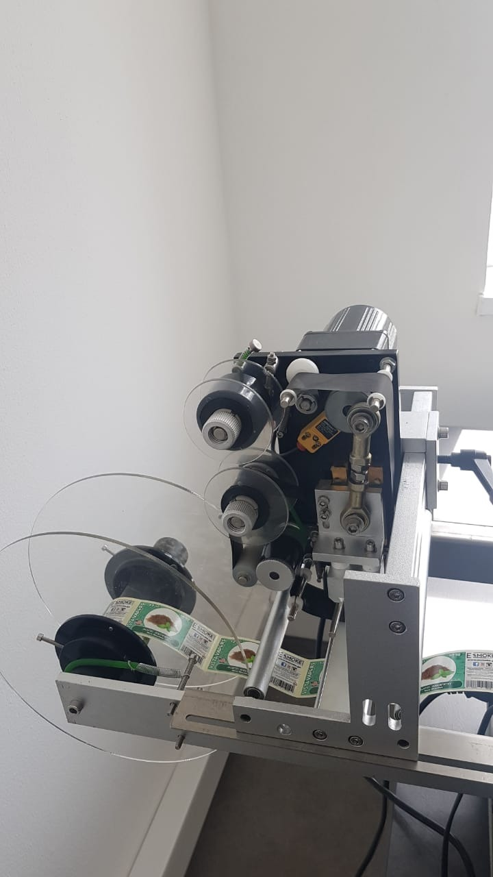 customers bought table top labeling machine with date coder