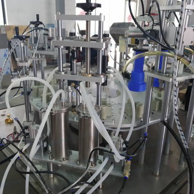 Perfume filling machine 7 Perfume filling machine 7