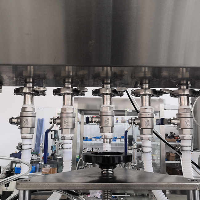 Gravity Liquid Filling Machine with Capper 