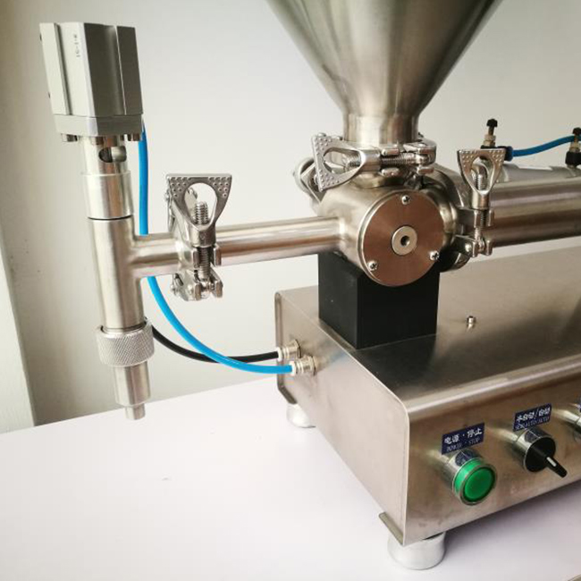 Semi Automatic Paste Filling Machine