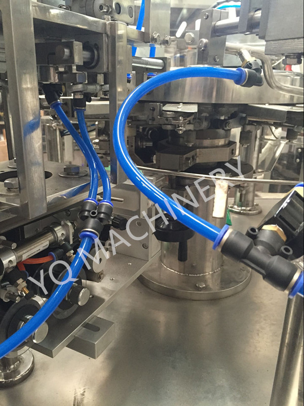 zipper bag filling machine.jpg