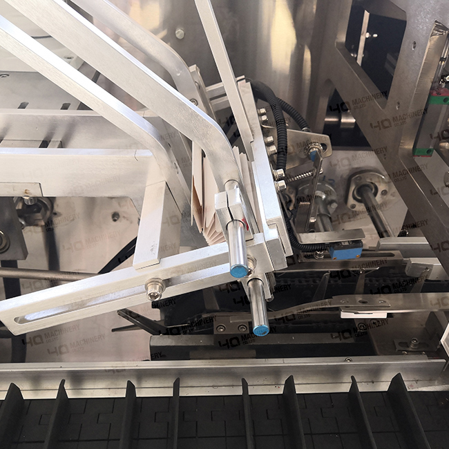 cartoning machine