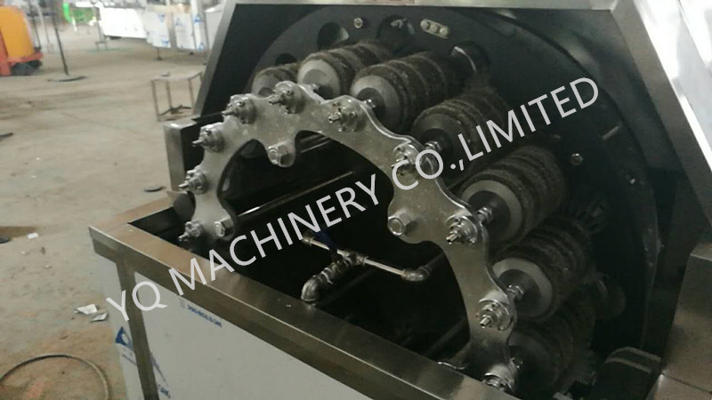 bottle brushing machine.jpg