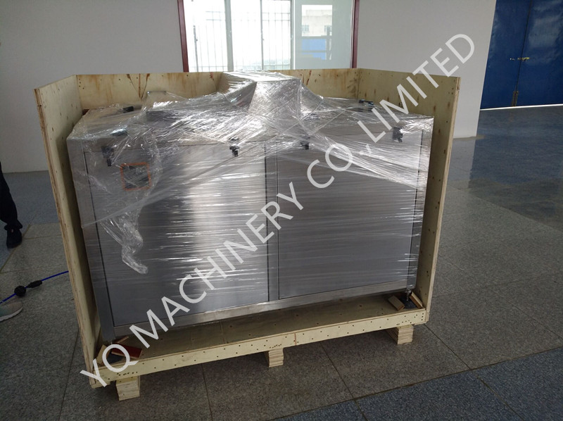 automatic bottle unscrambler.jpg