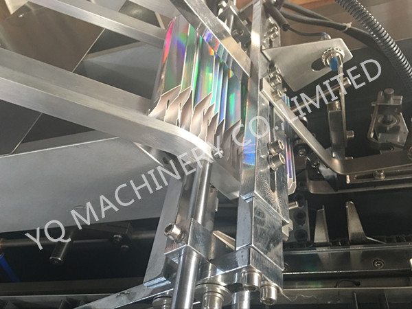 cartoning machine 3.jpg