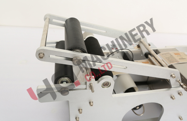 semi automatic labeling machine (7)