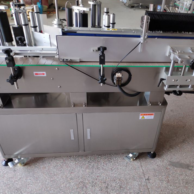 Two Label Sticker Glass Bottles Labeling Machine