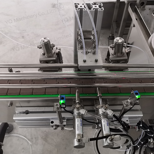 high speed filling machine (13) high speed filling machine (13)