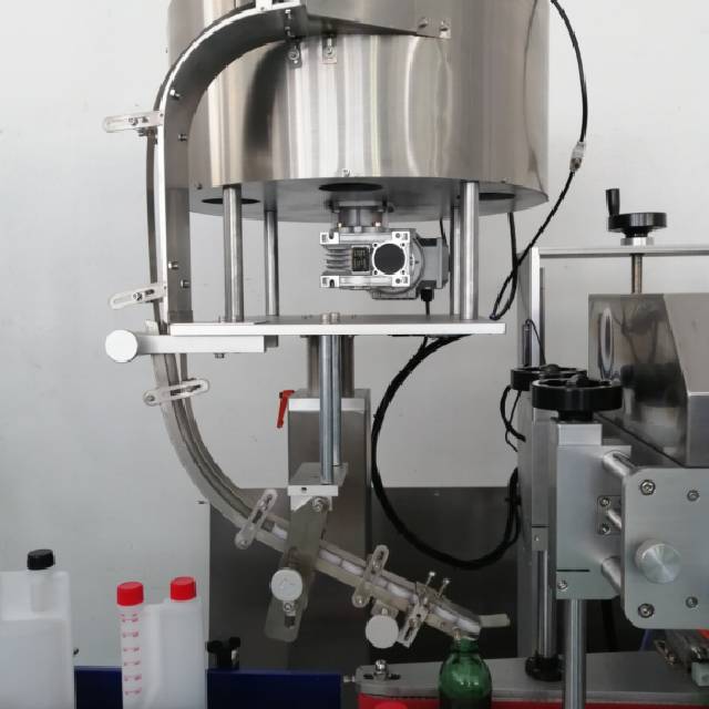 Pump Cap Capping Machine With Cap Sorting Bowl