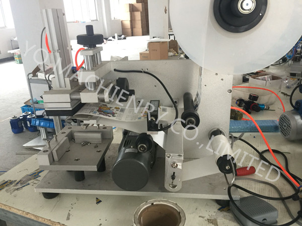 semi automatic plane labeling machine