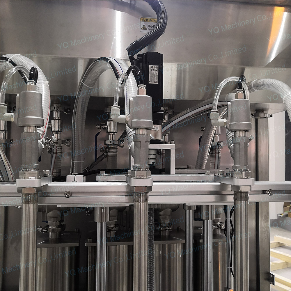Multi-head Filling Machine for 0.5-5L Liquid Inline Filler
