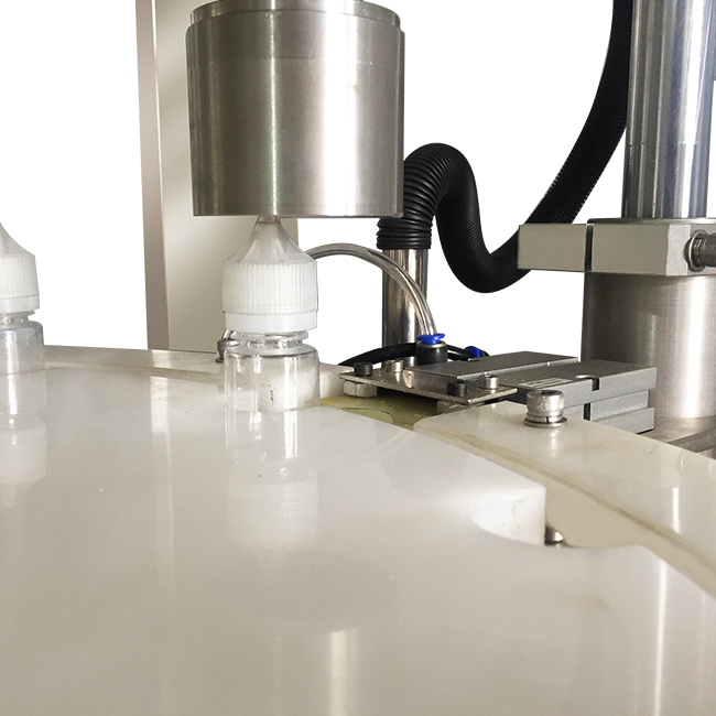 vial-filling-capping (9)