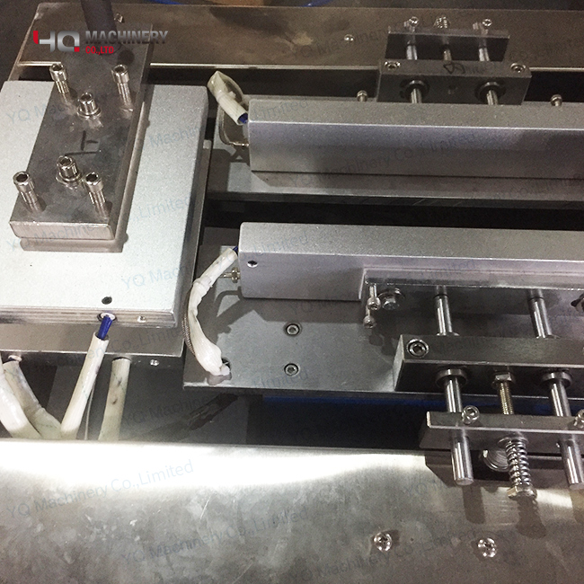 Cellophane-Packing-Machine3