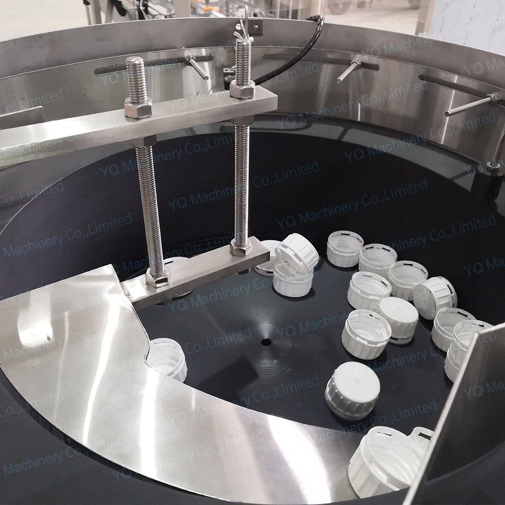 Plastic Lid Sealing Machine with Bottle Cap Sorter