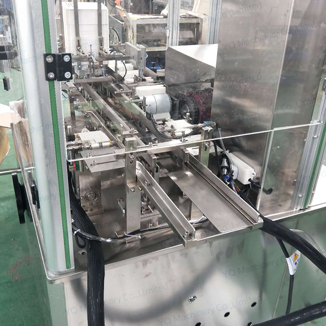 Vertical Cartoner with Hot Melt Glue Gun|high Speed Cartooning Machine