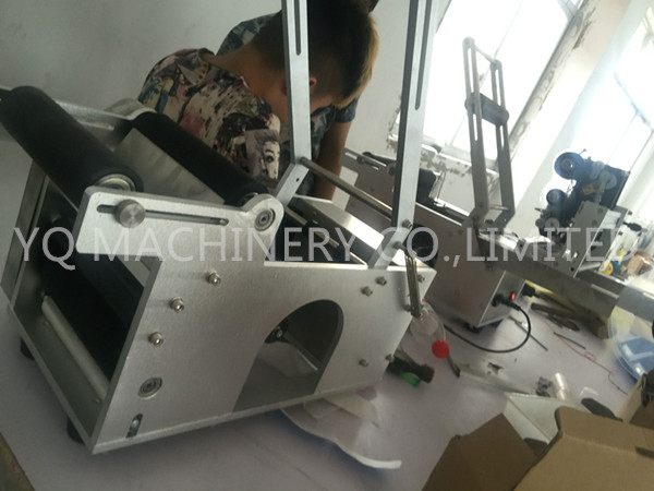 semi automatic labeling machine 2